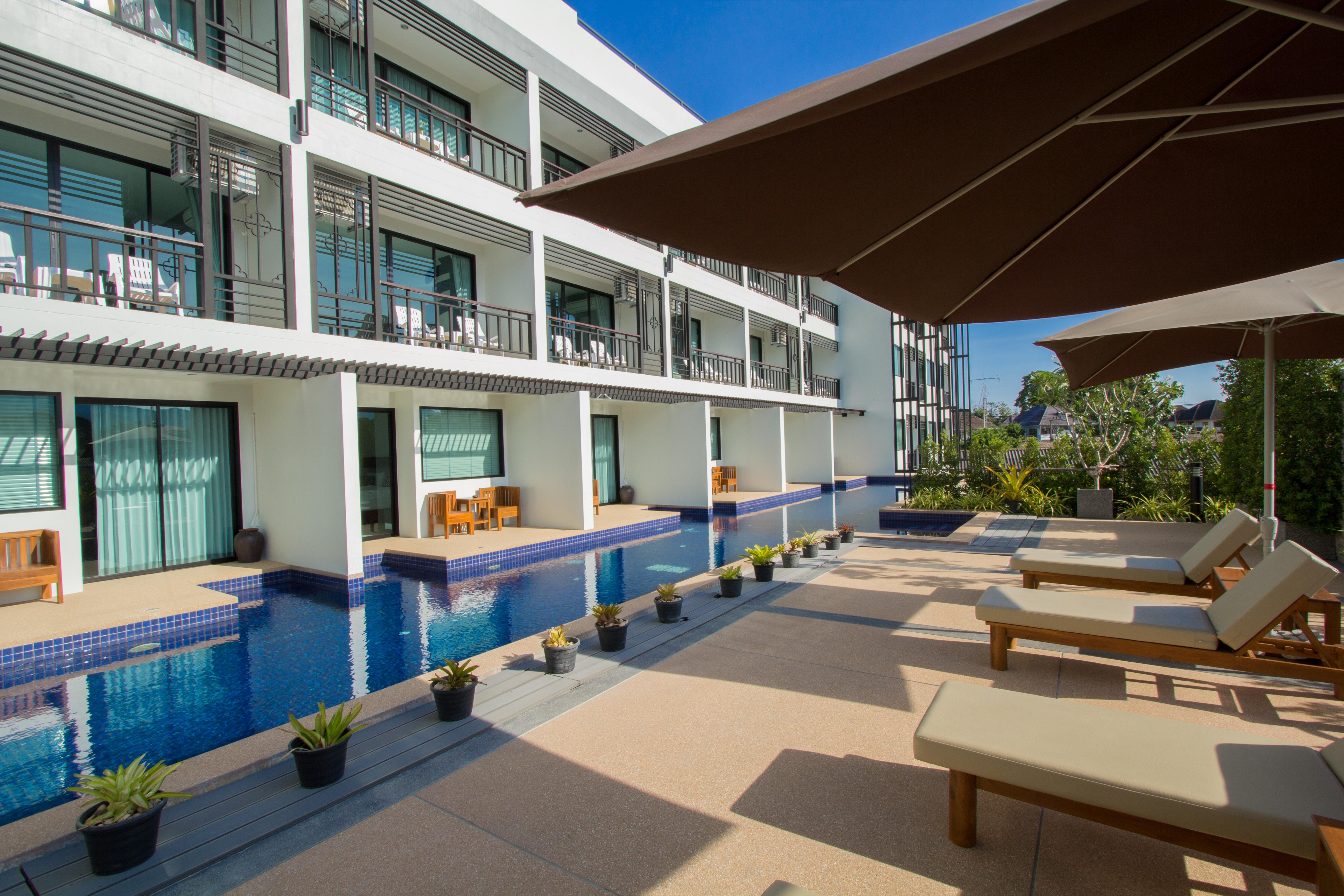 Baba House Hotel - Sha Plus Phuket Екстериор снимка