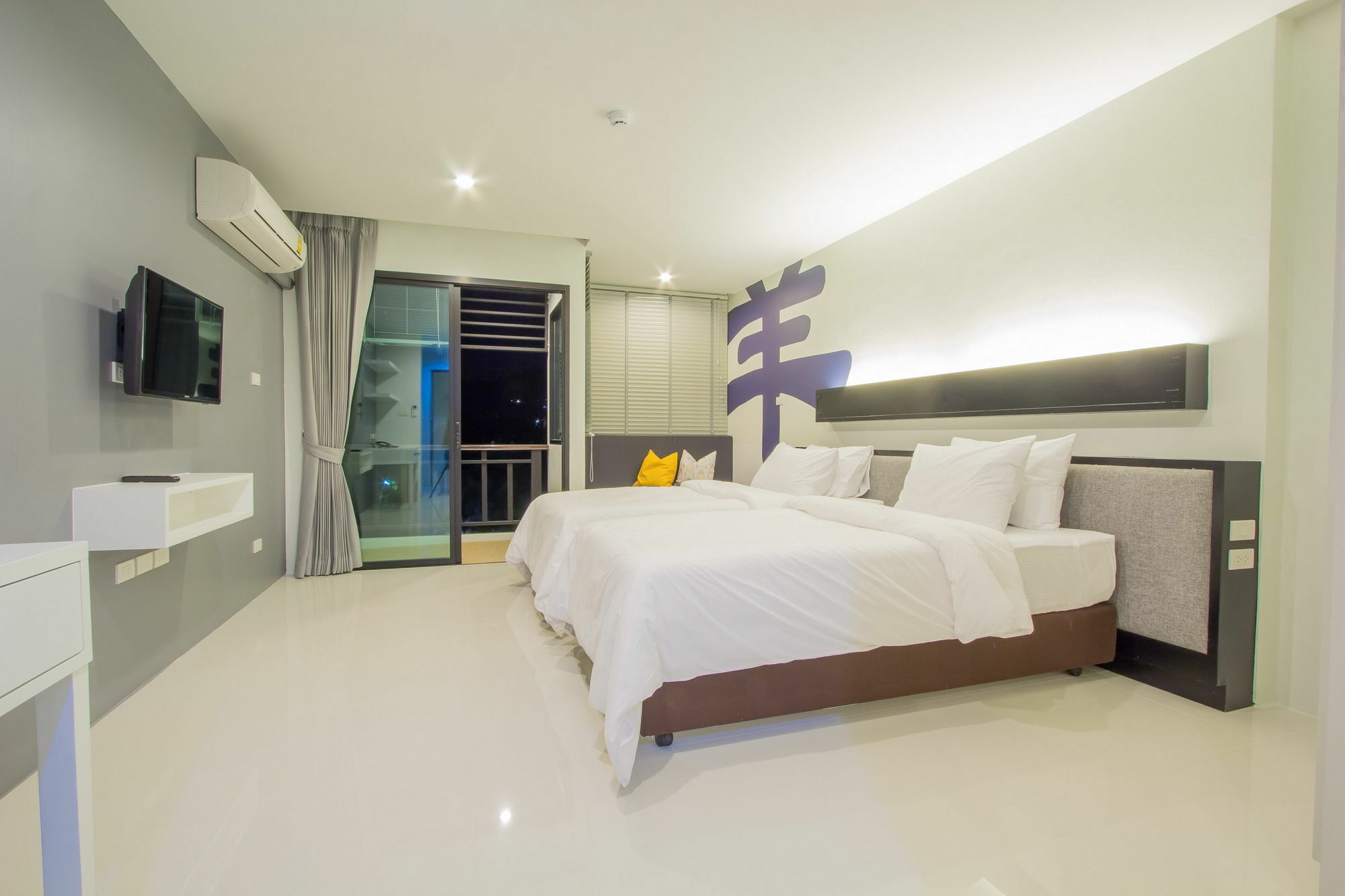 Baba House Hotel - Sha Plus Phuket Екстериор снимка